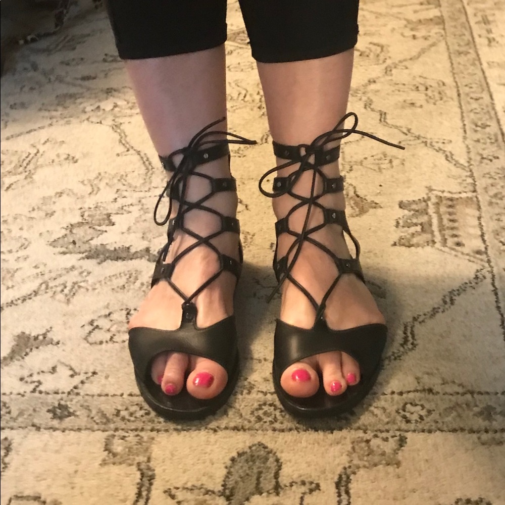 Vince Niva leather lace up black gladiator sandals
